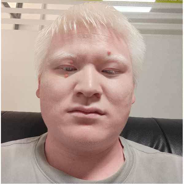 30岁岁安徽单身帅哥 - 内蒙古吉缘网