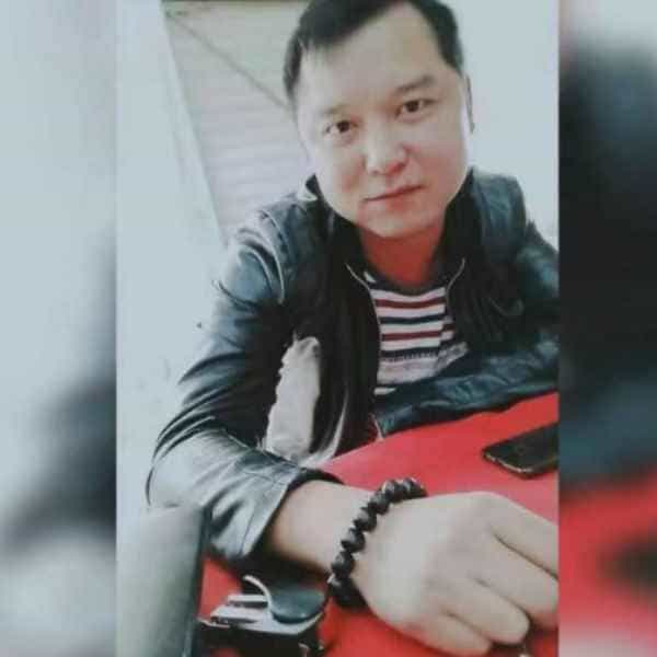 40岁岁湖南单身帅哥 - 内蒙古吉缘网