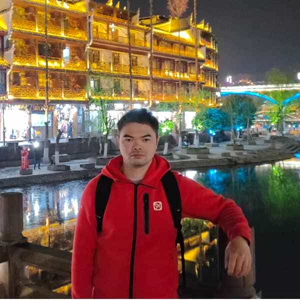 39岁岁广东单身帅哥 - 内蒙古吉缘网